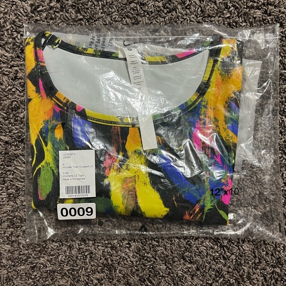 lululemon NWT Wunder train cropped long sleeve sz 4 undertone black multi - Picture 6 of 6